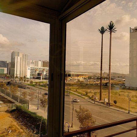 Nouveau Appartement Au Plein Centre-Ville En Face Hilton Tanger Kültér fotó