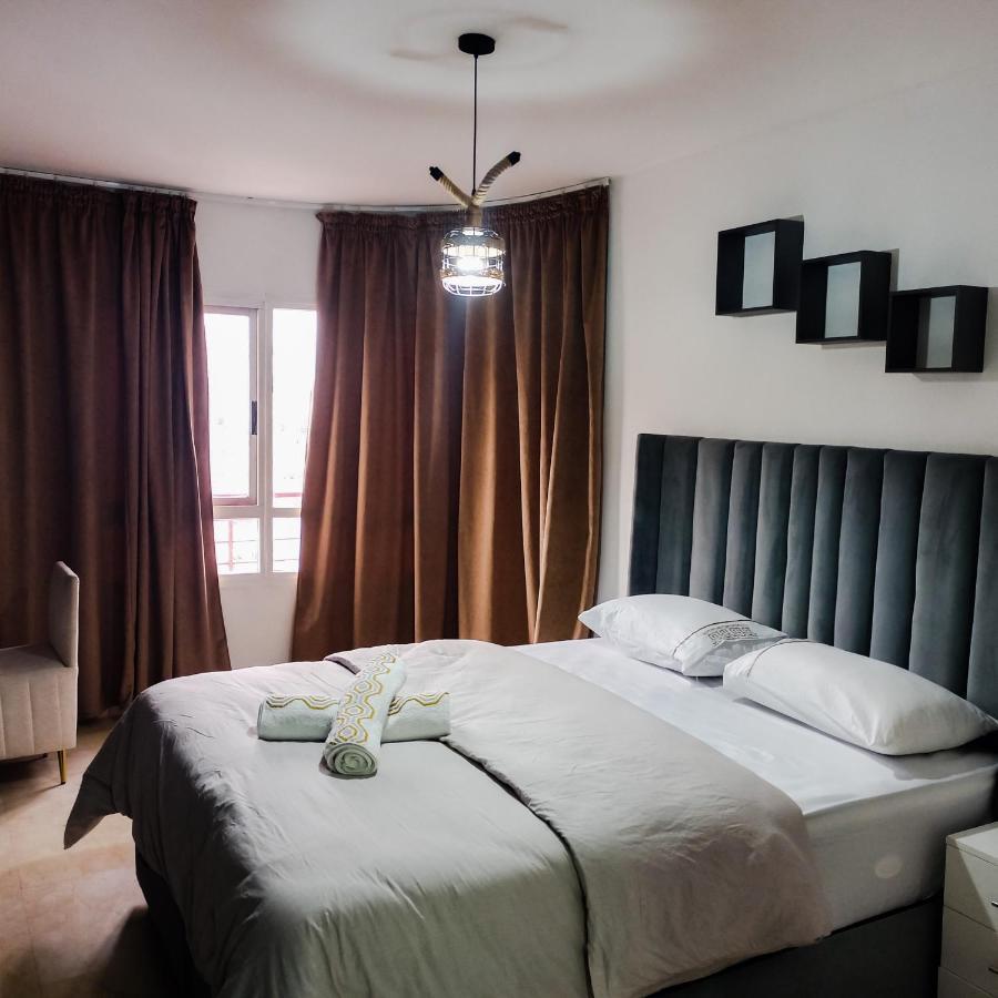Nouveau Appartement Au Plein Centre-Ville En Face Hilton Tanger Kültér fotó